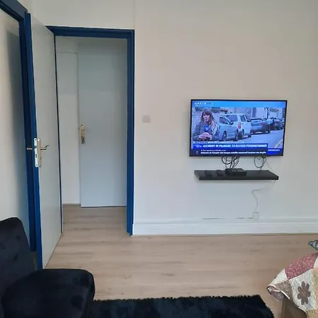 Detente A La アパート *